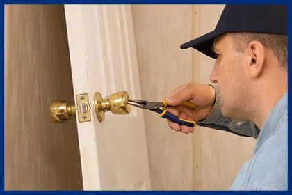 Advantage Locksmith Store Medford, MA 781-298-3430 - 1-Locksmith